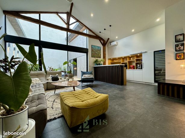 Maison de ville 7 pièces 218 m²