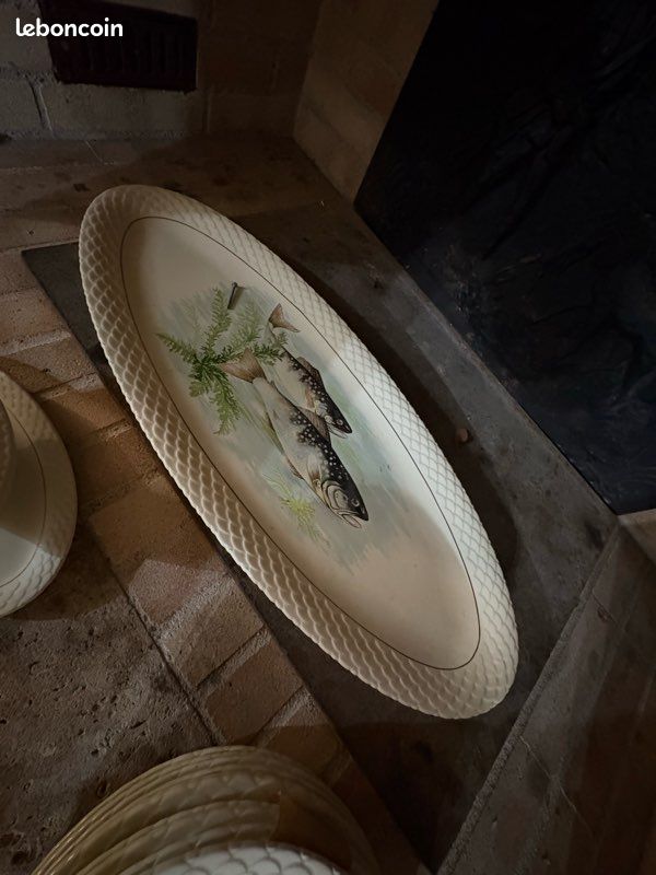 Service à Poisson Porcelaine De Paris - Assiettes, Saucière Et Grand Plat - Vintage
