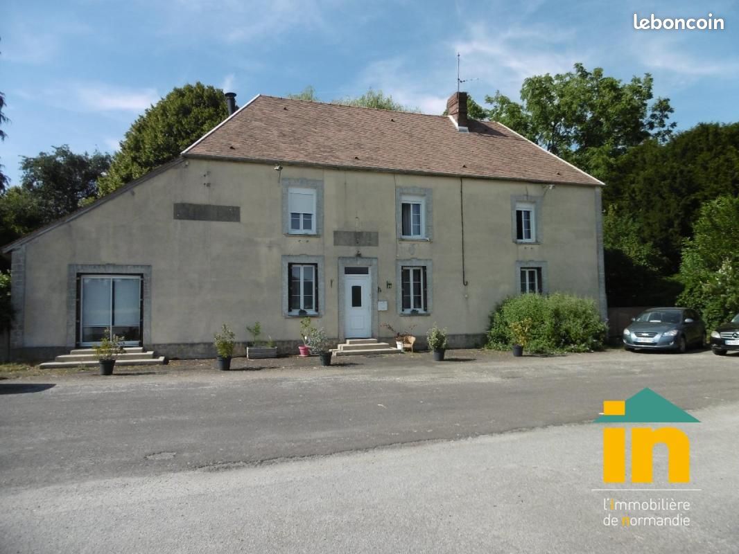 Maison 6 pièces 170 m² · à Bazoches-sur-Hoëne · 170 m² · 178 700 €