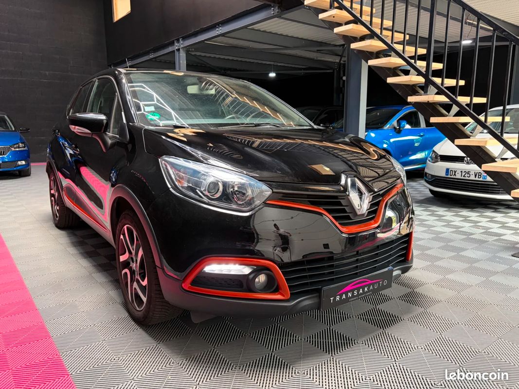 RENAULT CAPTUR dCi 90 Energy S&S eco² Intens / REVISION OK / CAMERA DE RECUL (image 6)