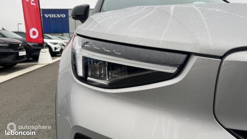 Volvo Ex40 Single Extended Range 252ch Ultra (image 16)