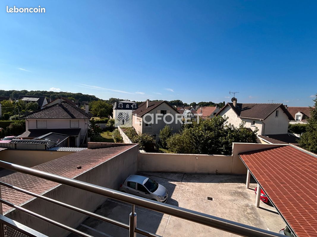 Appartement 2 pièces 47 m² · à Roissy-en-Brie · 47 m² · 850 €