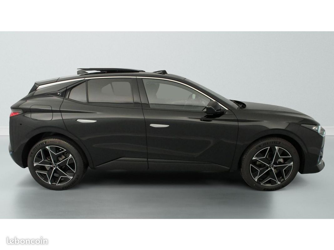 DS DS4 1.2 Hybride 145 Etoile / toit ouvrant à -28% (image 2)