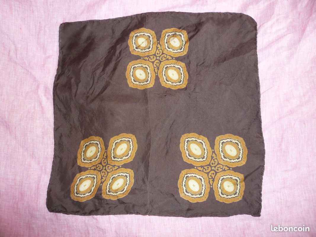 Pochette marron-orange pour costume 70's (image 3)