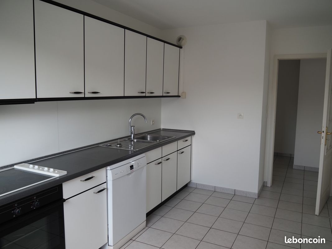 Appartement a louer illkirch-graffenstaden - 4 pièce(s) - 91 m2 - Surfyn