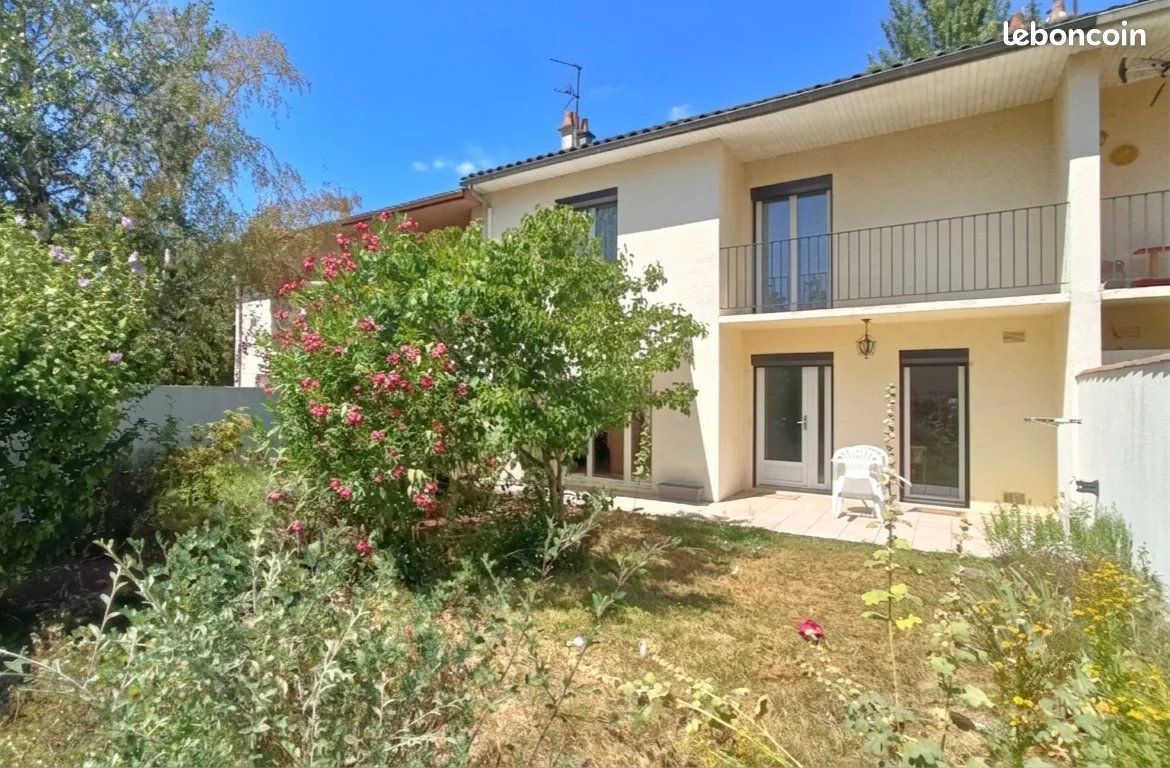 Maison 5 pièces 92 m² · à Poitiers · 92 m² · 148 000 €