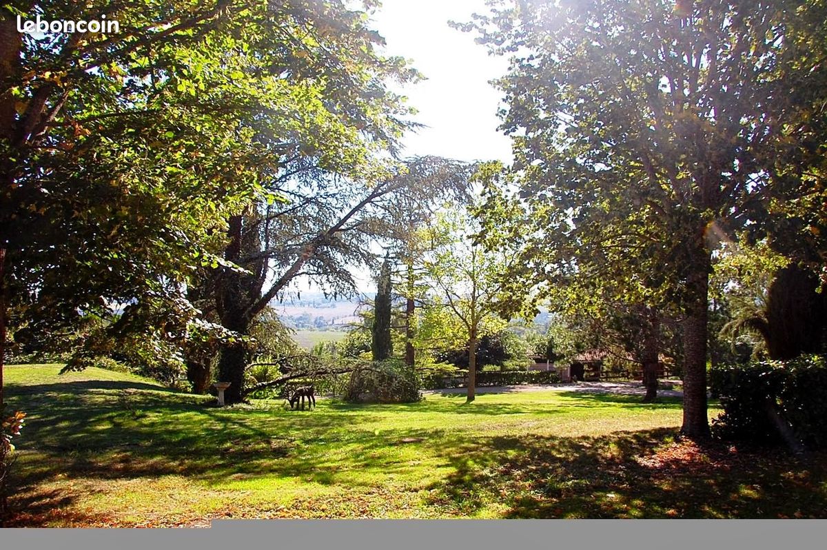 Maison Parc et dépendances (image 2)