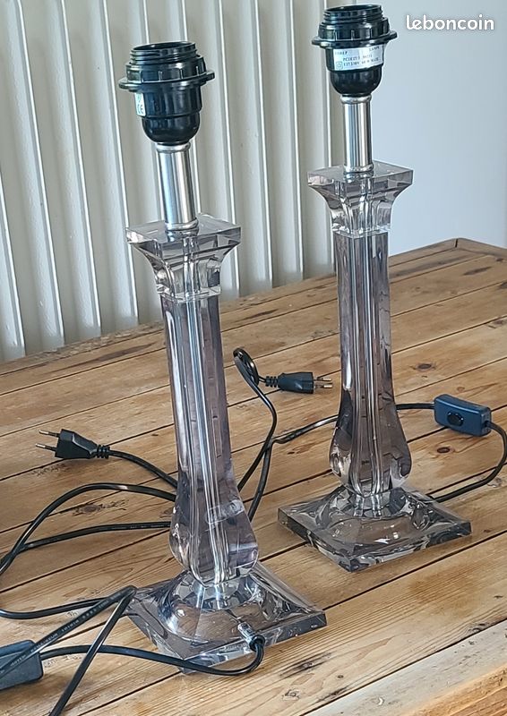 Pieds de lampe (image 1)