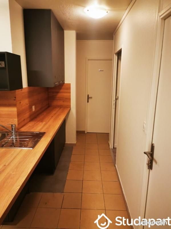 Appartement a louer saint-ouen-l'aumone - 1 pièce(s) - 12 m2 - Surfyn