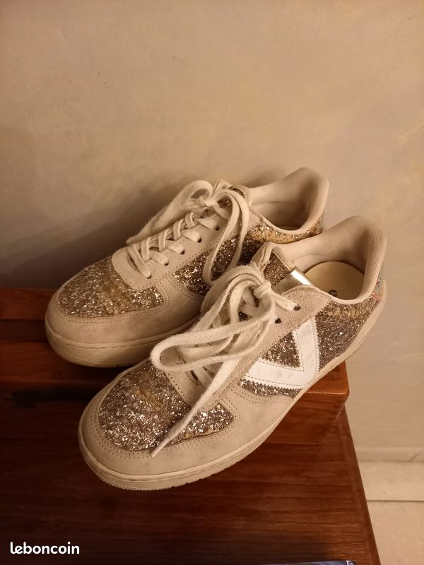 Basket Victoria blanche et paillettes Chaussures