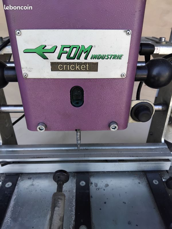 Fraiseuse portative de chantier FOM CRICKET menuiserie aluminium (image 3)