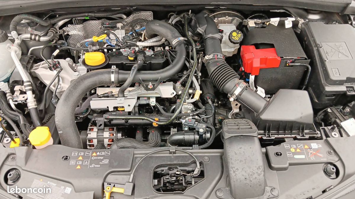 Renault clio tce 90 ch gsr2 techno (image 21)
