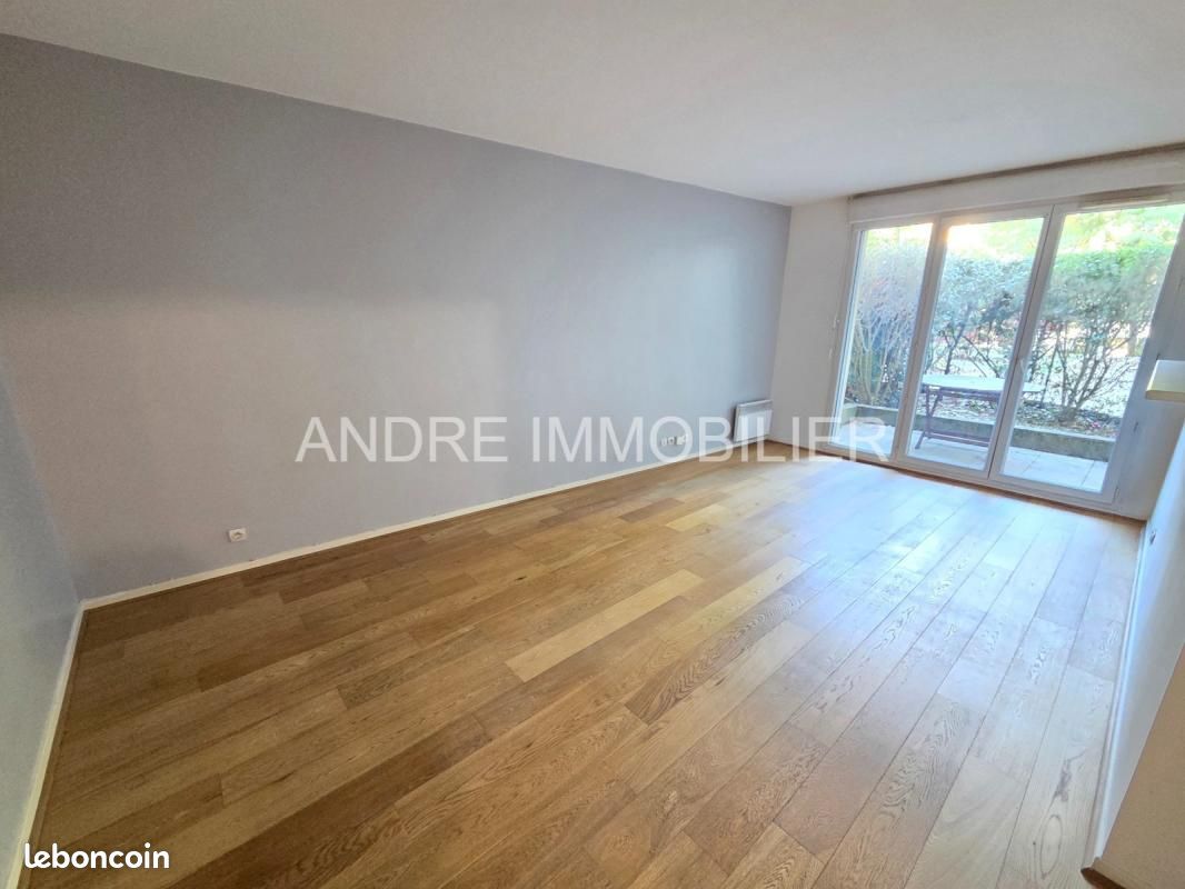 Appartement 3 pièces 56 m² · à Poissy · 56 m² · 1 139 €/mois