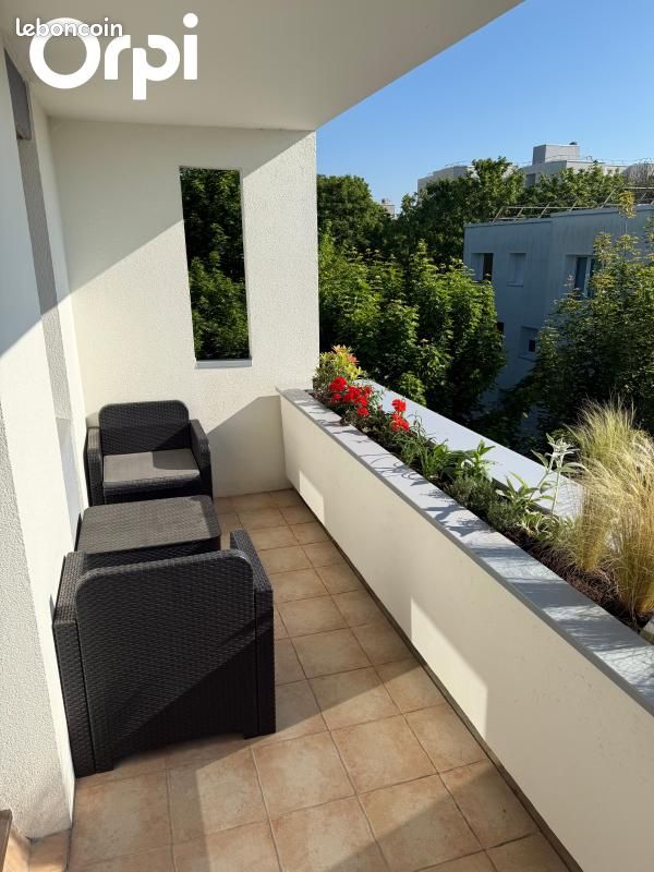 Appartement 3 pièces 75 m² · à Montigny-le-Bretonneux · 75 m² · 1 450 €