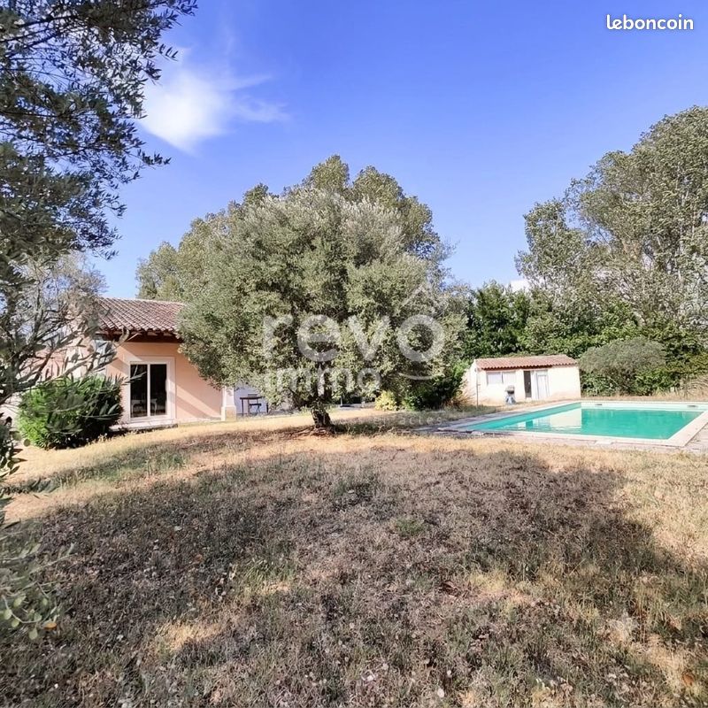 Maison 4 pièces 111 m² · à Piolenc · 111 m² · 430 000 €
