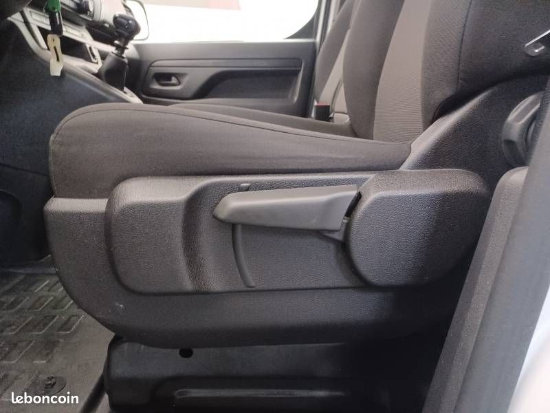 Opel Vivaro FOURGON FGN TAILLE M BLUEHDI 145 S&S BVM6 (image 29)