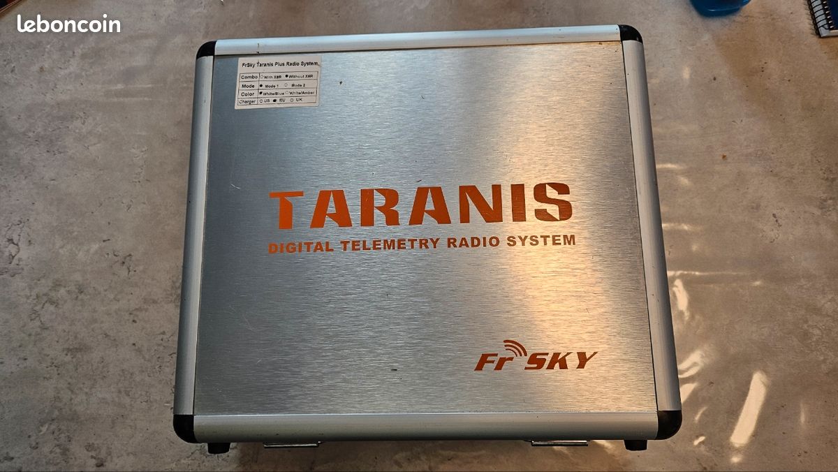 Télécommande TARANIS X9D plus (image 1)