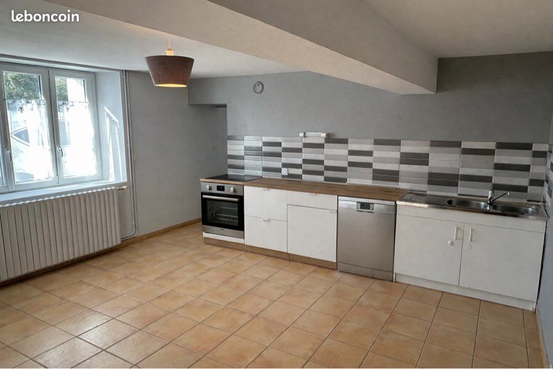 Maison 4 pièces 104 m² · à Secondigny · 104 m² · 680 €/mois