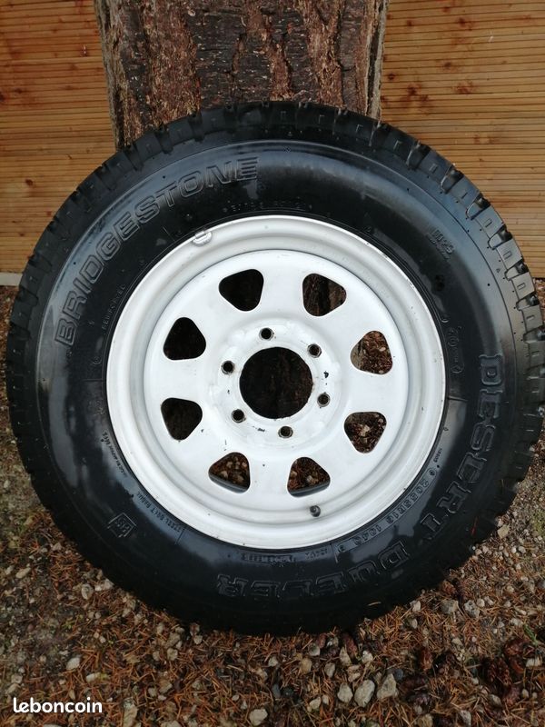 Roue jante pneu de 4X4 NISSAN 16 pouces Équipement auto