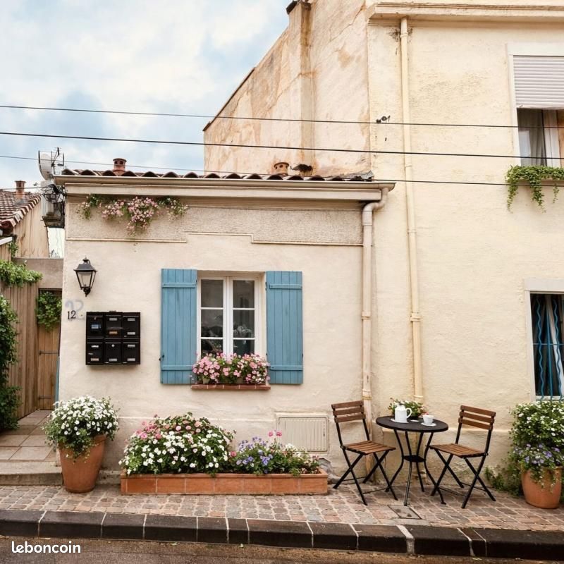Local commercial 105 m² · à Marseille · 105 m² · 321 000 €