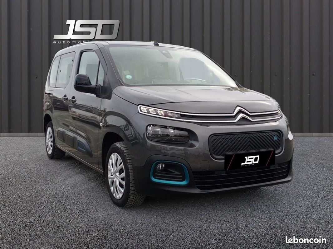 CITROEN BERLINGO e-Taille M 136 ch 50kWh Automatique Feel (image 1)