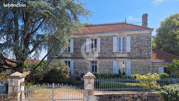 Maison 7 pièces 160 m²