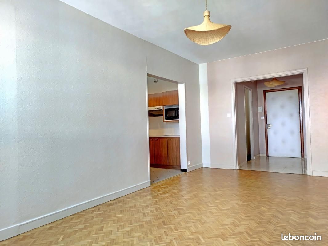 Appartement 2 pièces 46 m² · à Cholet · 46 m² · 550 €/mois