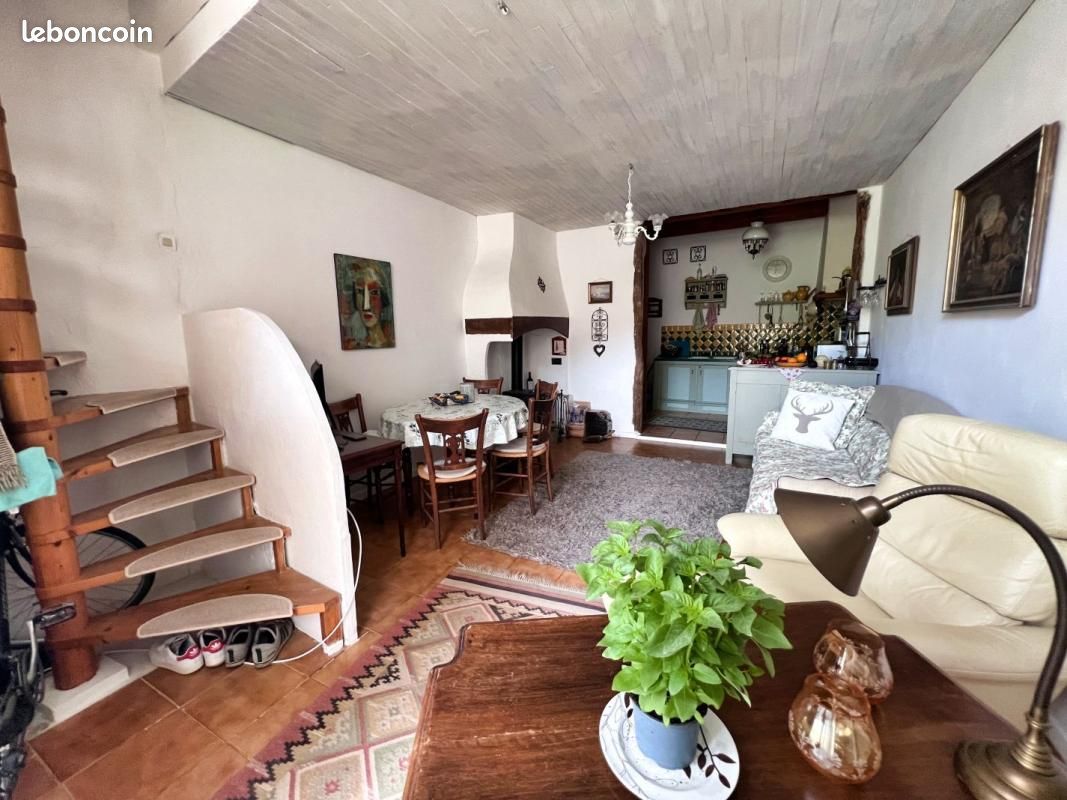 Maison 3 pièces 80 m² · à Aigne · 80 m² · 109 000 €