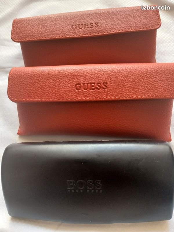 Etuis à lunettes boss et guess (image 1)