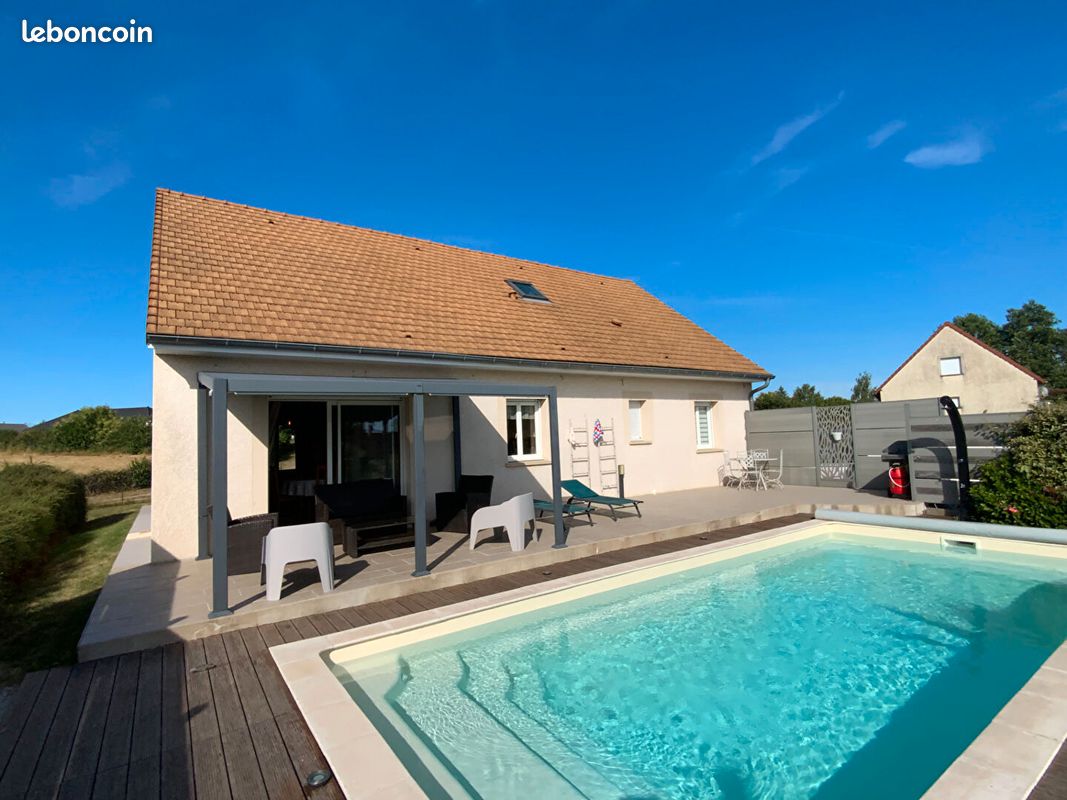 Maison 6 pièces 153 m² · à Saint-Sernin-du-Bois · 153 m² · 315 000 €