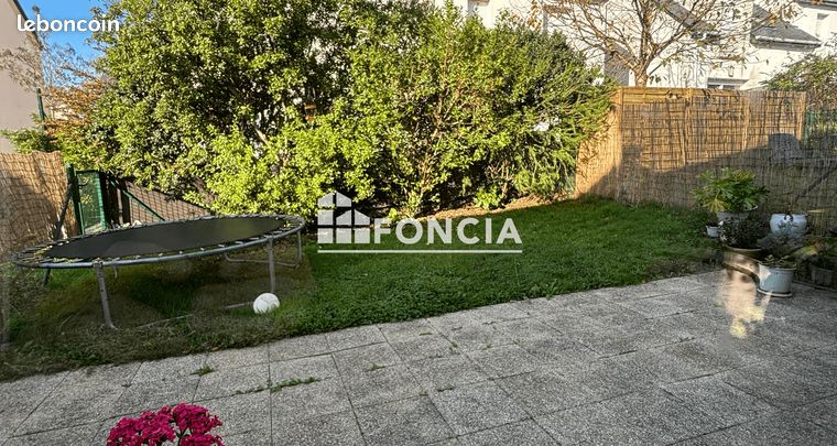 Maison en copropriété horizontale avec jardin – Locataire en place