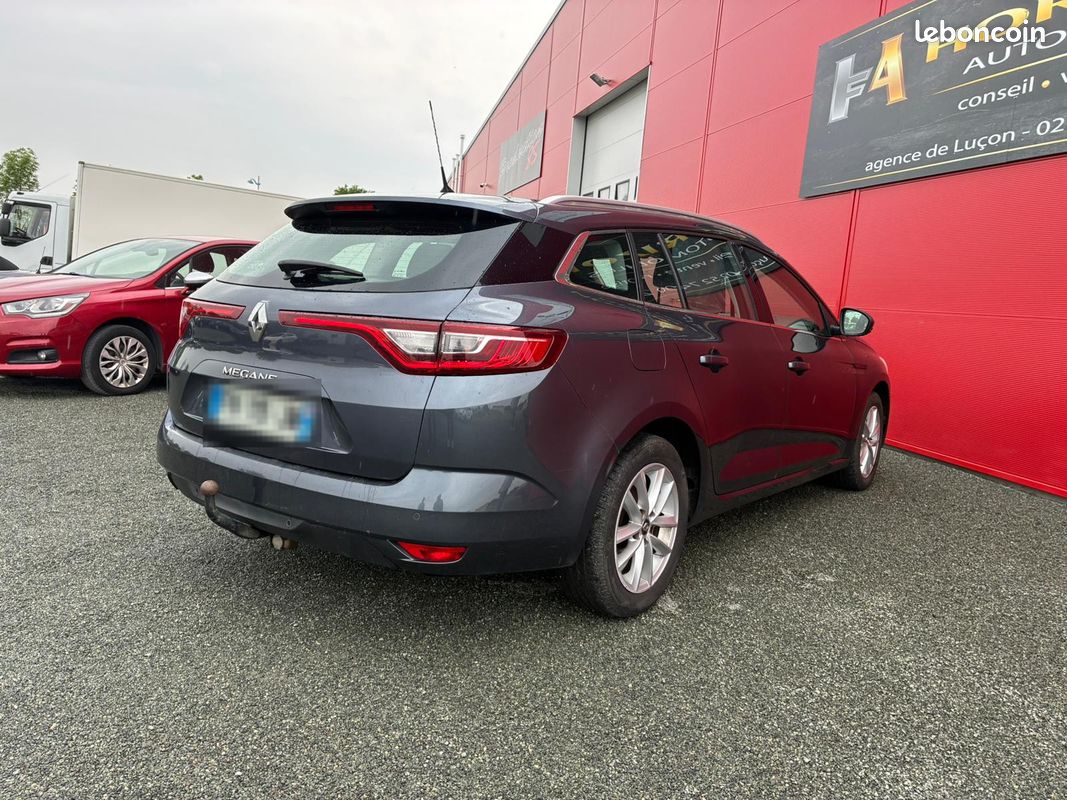 Renault MÉGANE IV Estate Intens 1.5 dCi 110 cv - GARANTIE 12 MOIS (image 8)