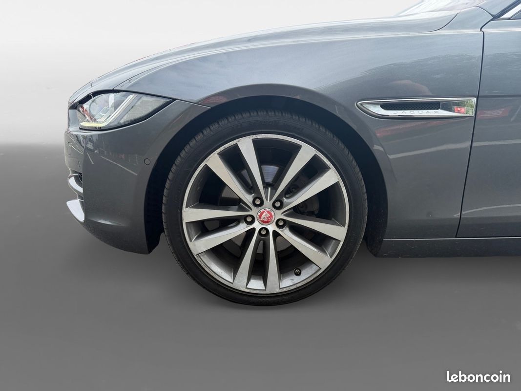 JAGUAR XE XE 2.0 D - 180 ch BVA Prestige (image 15)