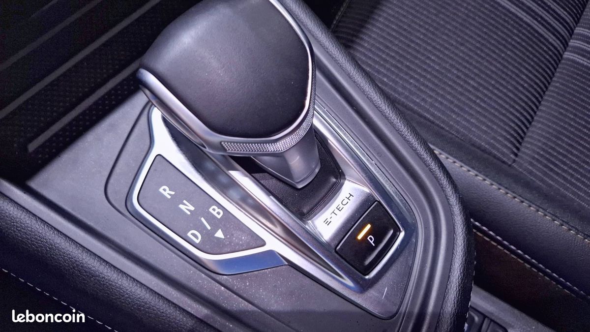 Renault captur e tech full hybrid 145 engineered (image 15)