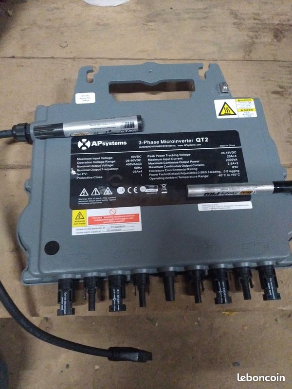 APsystems QT2 microonduleur 3 phases triphasé 2000VA 4 panneaux considérés comme Hors Service - Bricolage