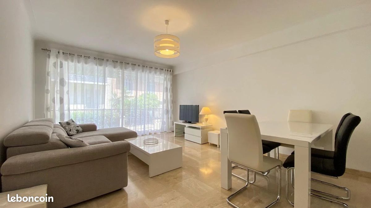 Appartement 3 pièces 82 m² · à Cannes · 82 m² · 435 000 €