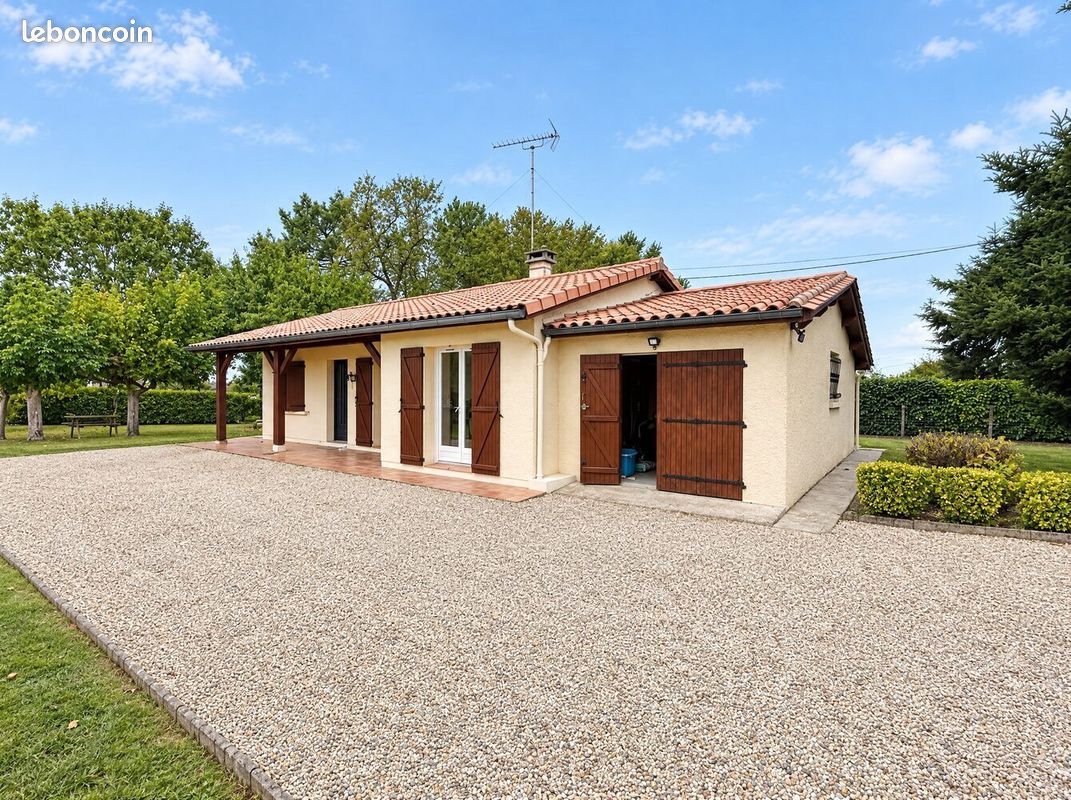 Maison 3 pièces 68 m² · à Saint-Pierre-d'Aurillac · 68 m² · 1 150 €/mois
