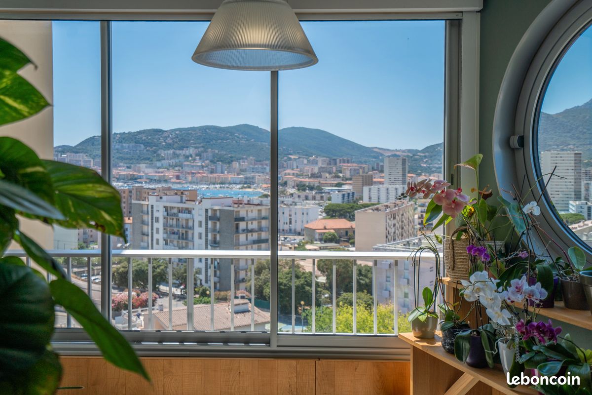 Appartement 5 pièces 124 m² · à Ajaccio · 124 m² · 562 500 €