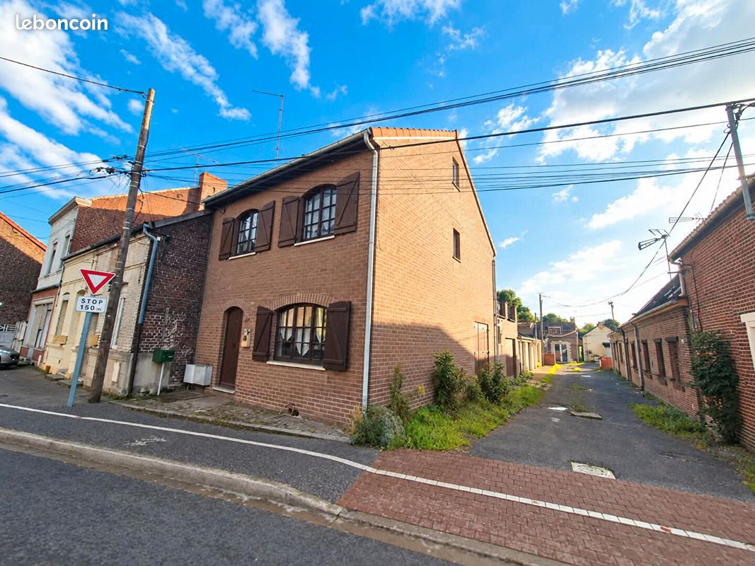 Maison 5 pièces 112 m² · à Bruay-sur-l'Escaut · 112 m² · 129 000 €