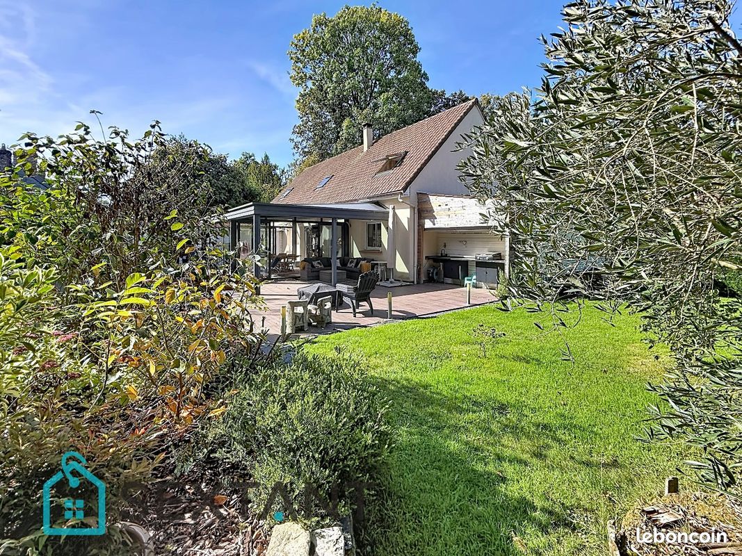 Maison 6 pièces 170 m² · à Quincampoix · 170 m² · 565 000 €