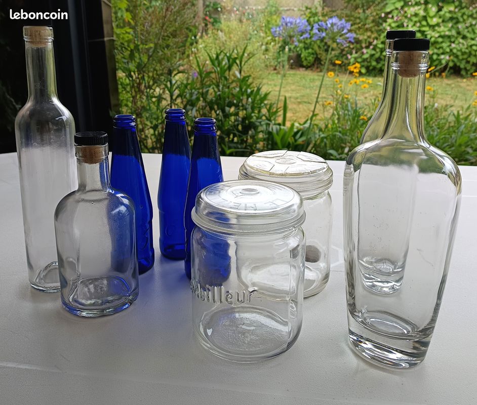Lot différentes bouteilles (image 1)