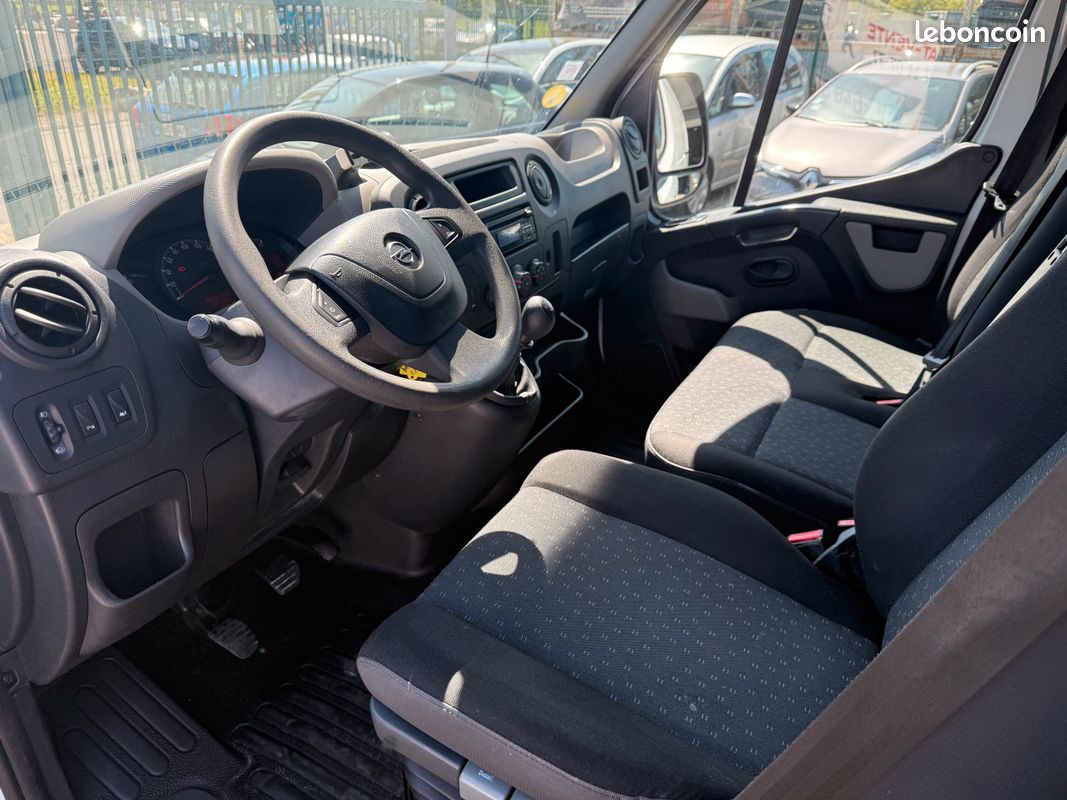 OPEL MOVANO 3.3t L2H2 2.3 CDTI BITURBO 145 CV PACK CLIM PLUS 1er Main (image 4)