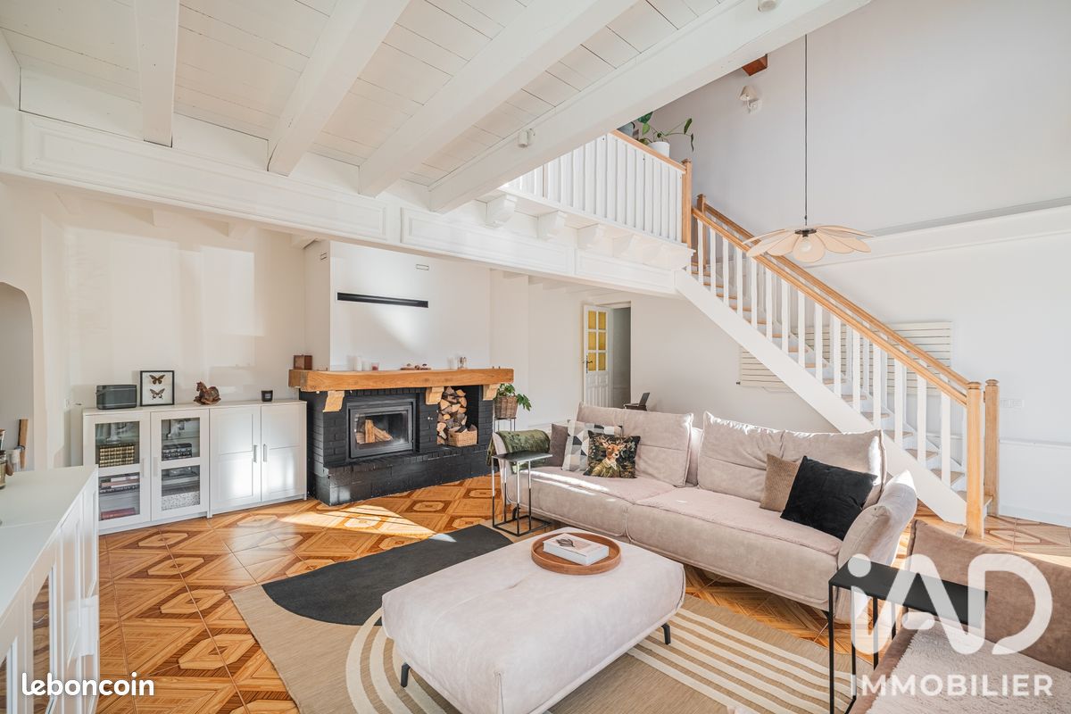 Propriété 5 pièces 234 m² (image 7)