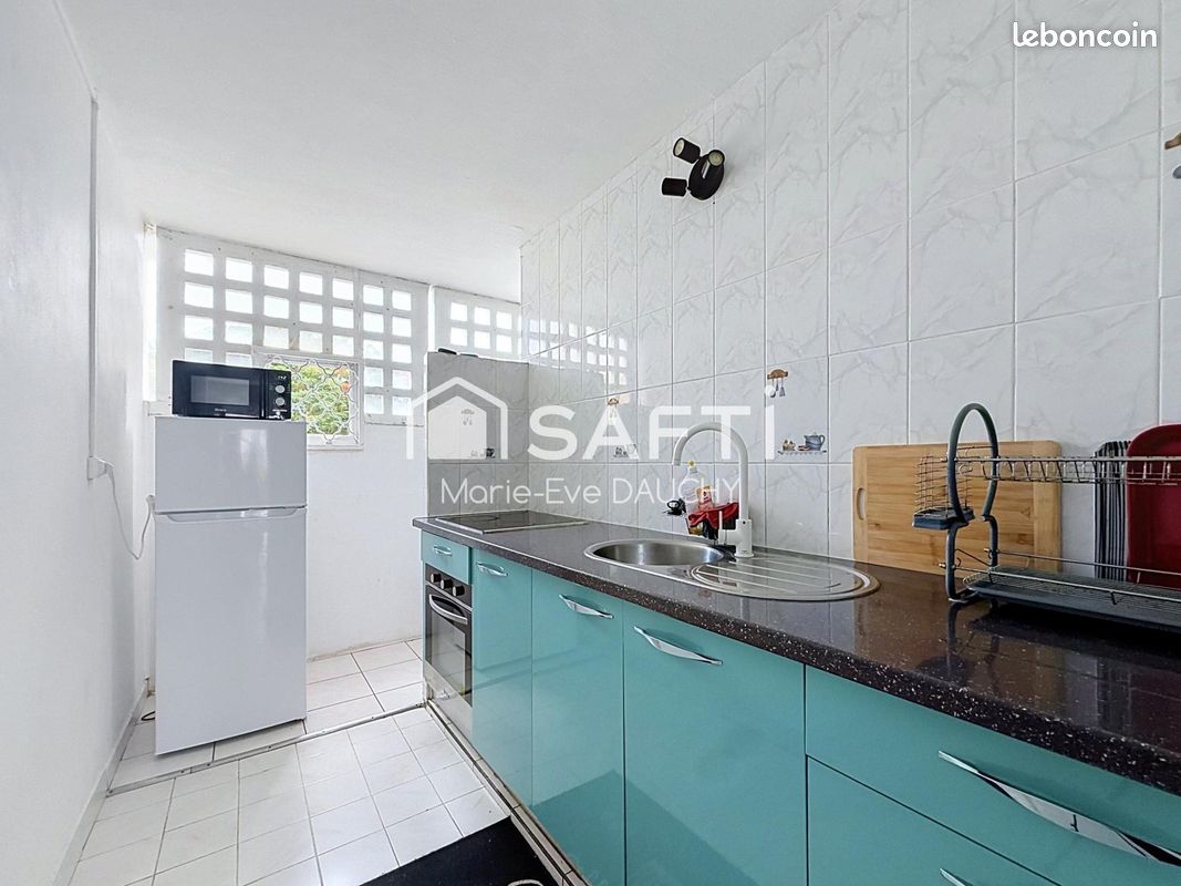 Appartement 3 pièces 47 m² · à Les Abymes · 47 m² · 980 €/mois