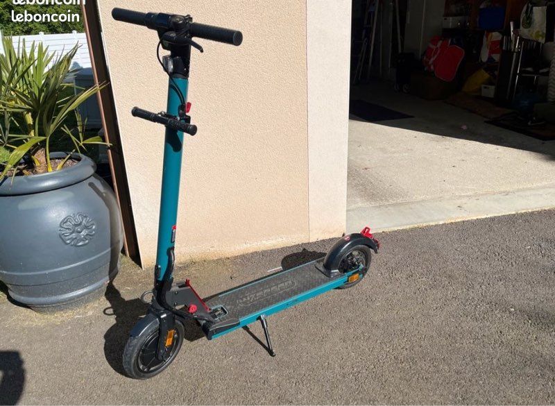Trottinette Électrique (image 1)