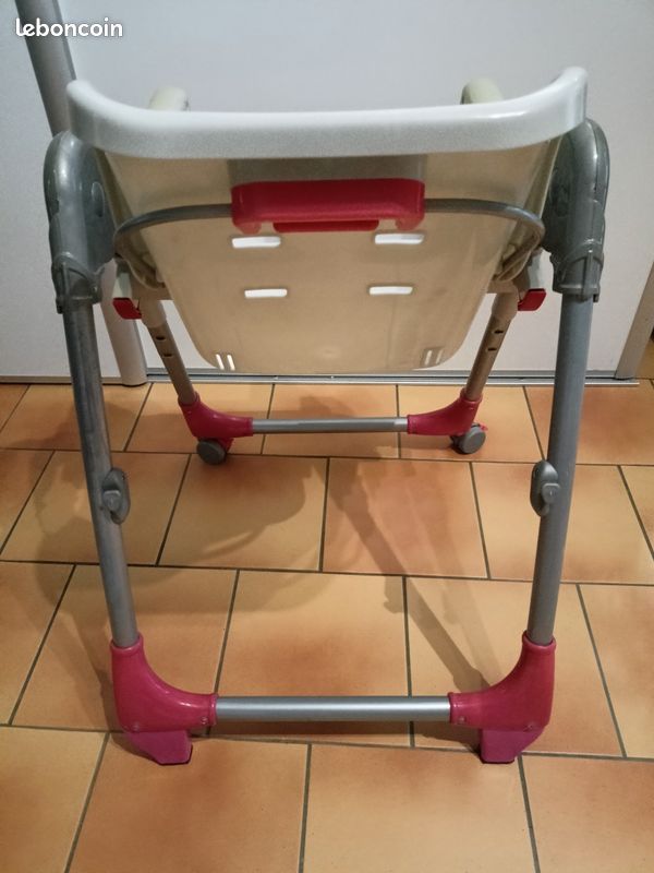 Chaise bébé réhausseur multifonction (image 6)