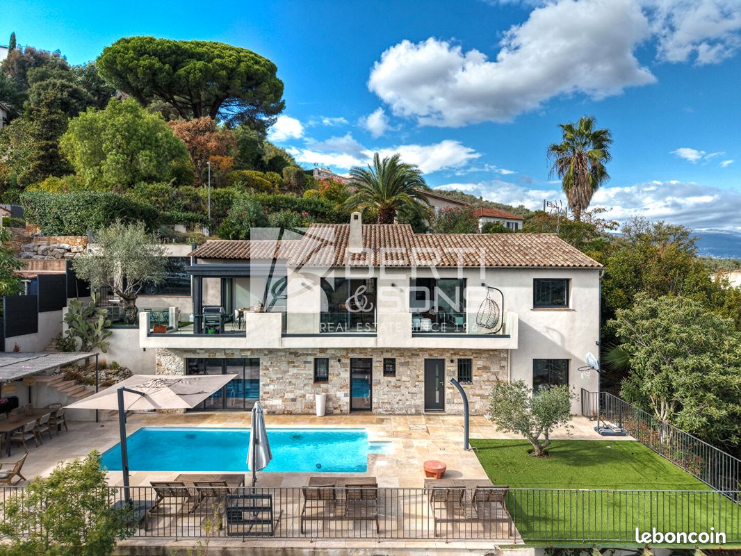 Maison 6 pièces 167 m² · à Mandelieu-la-Napoule · 167 m² · 1 685 000 €