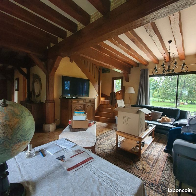 Maison 10 pièces 185 m² · à Saint-Martin-du-Vivier · 185 m² · 520 000 €