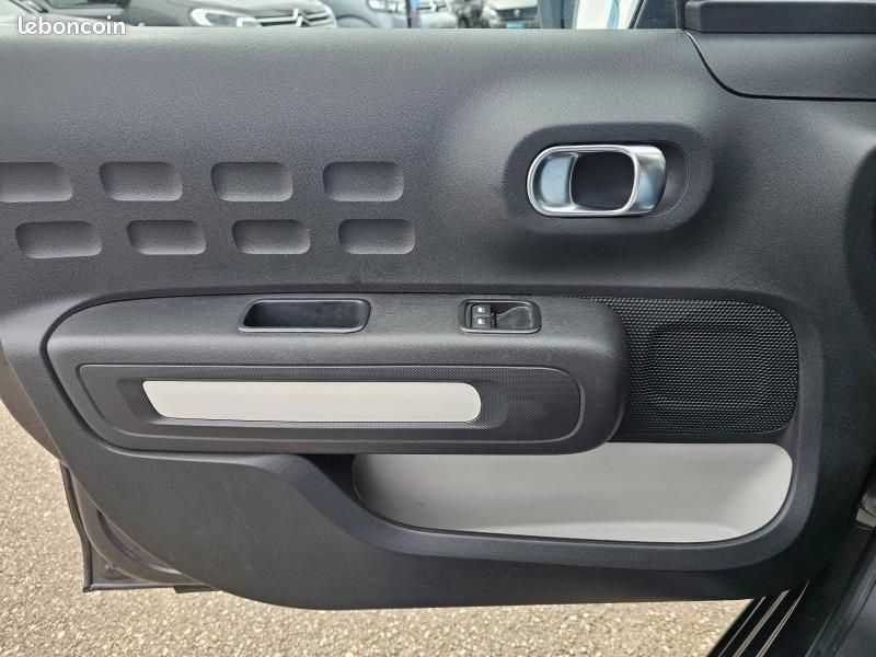 Citroen C3 1.5 BlueHDi 100 YOU / CLIMATISATION (image 15)