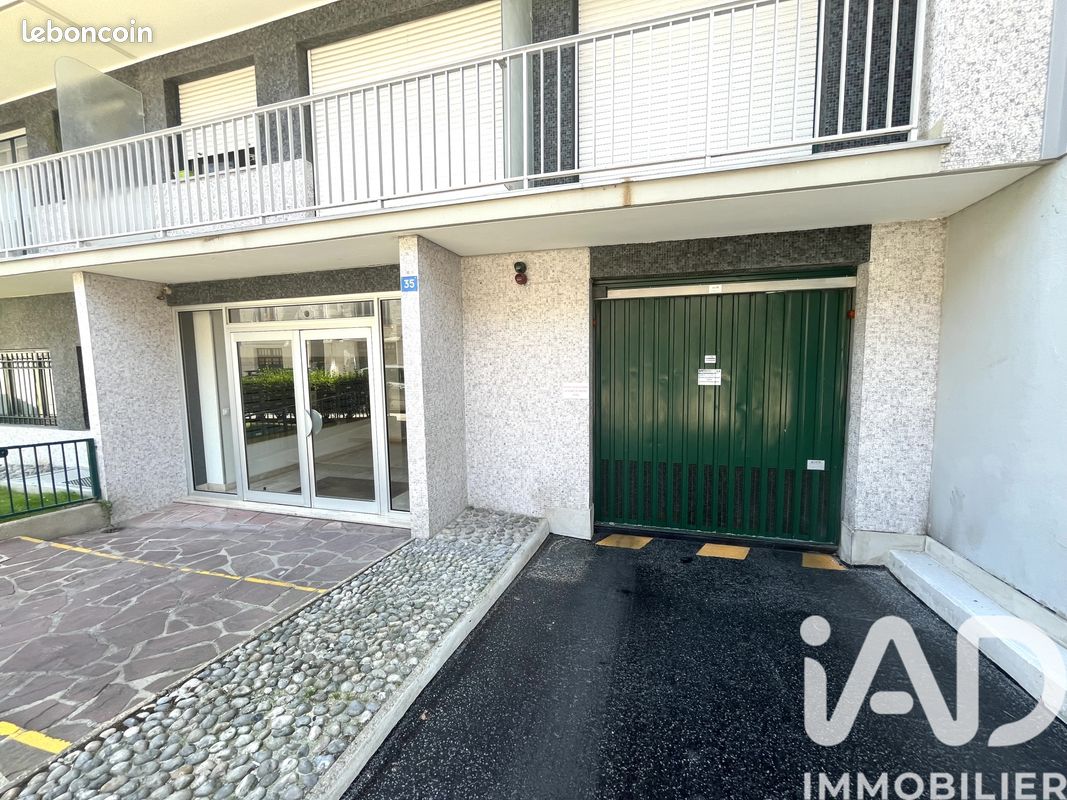 Parking 12 m² · à Paris · 12 m² · 29 000 €